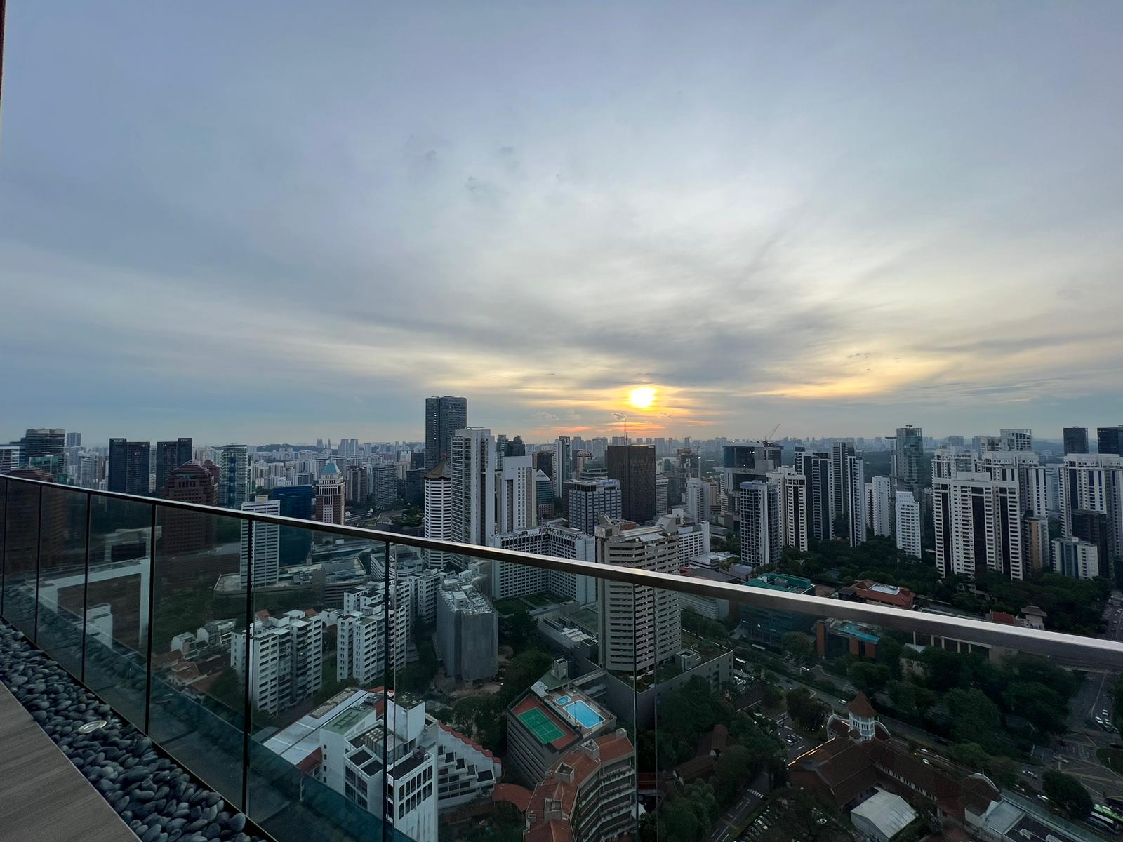 The Ritz-carlton Residences Gallery Image 1