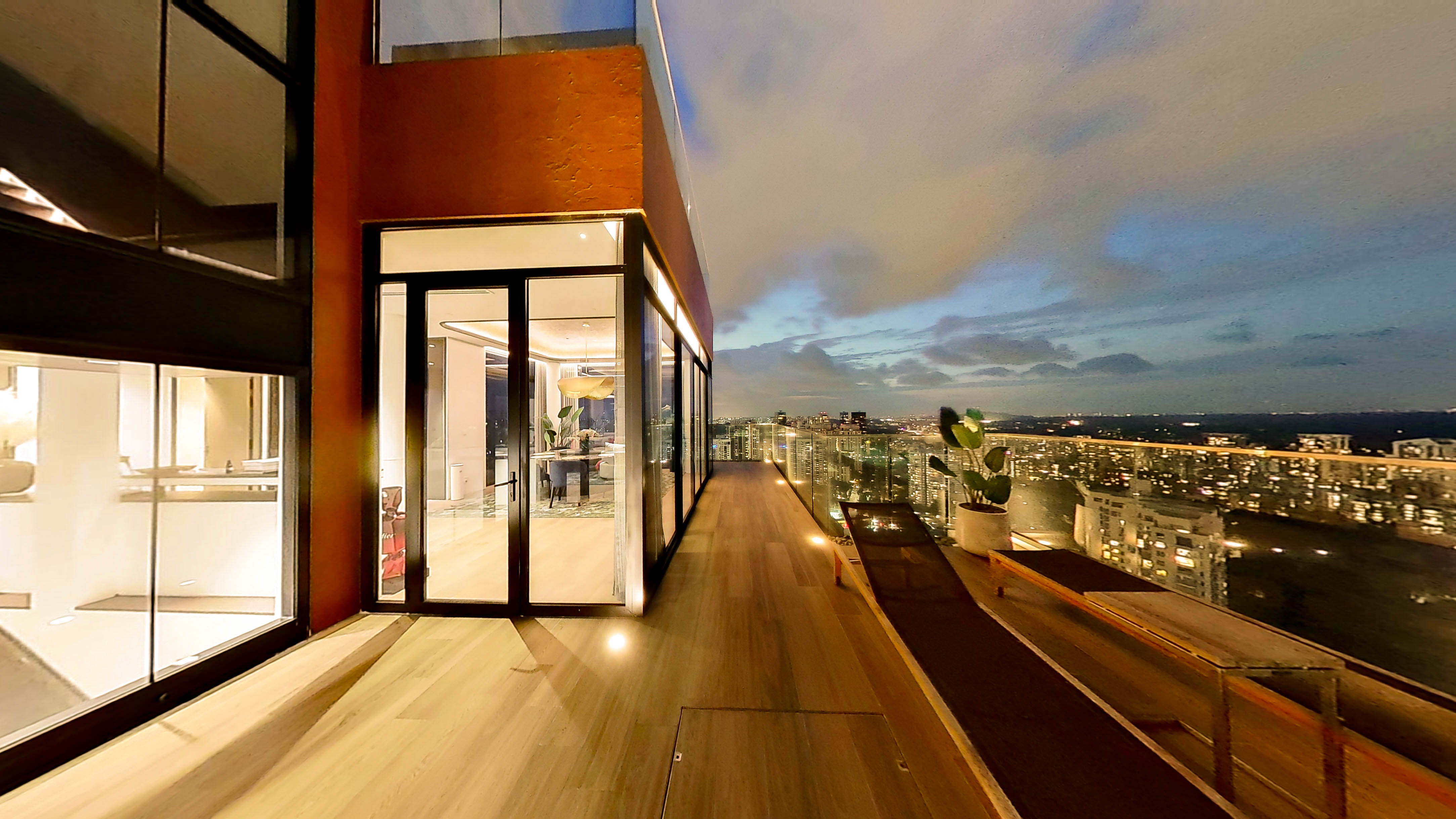 The Ritz-carlton Residences Gallery Image 8