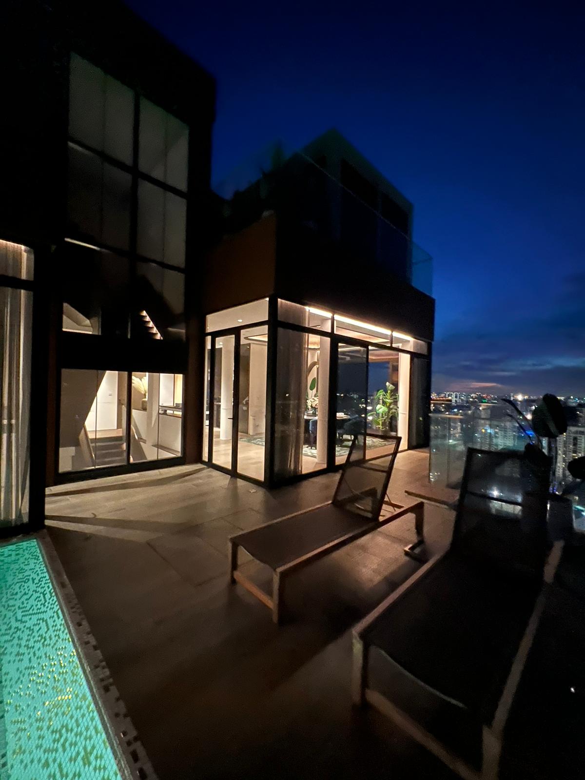 The Ritz-carlton Residences Gallery Image 19